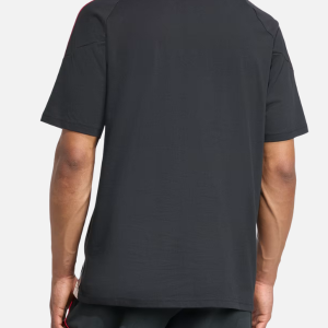 LFC Adidas 25/26 Domestic Training Tee featuring breathable fabric and Liverpool FC logo.